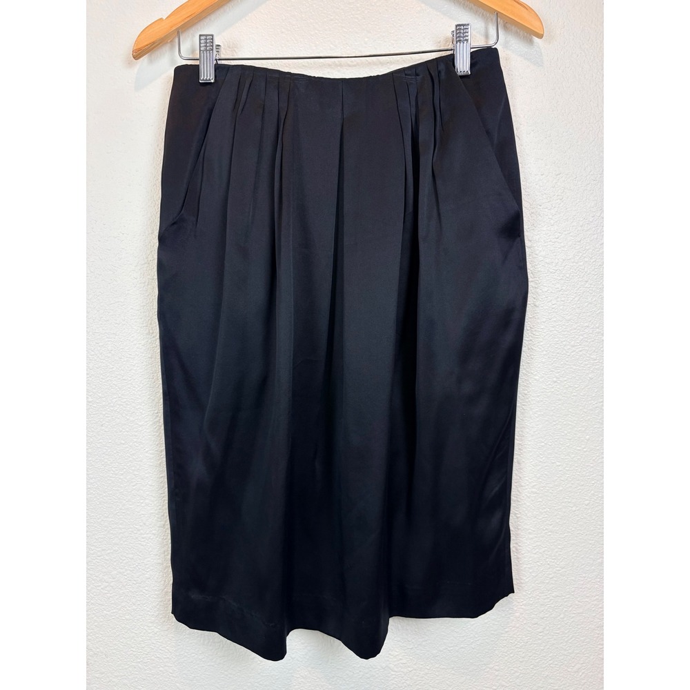 Dana Buchman Skirt Black 100% Silk Pleated Pencil Size 10 Lined Pocketed Career